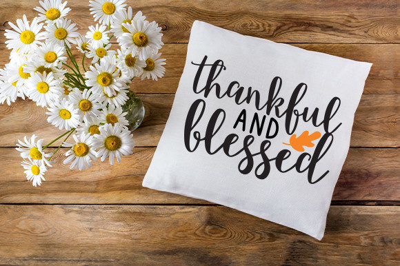 A Thankful and Blessed Graphic for Crafting Brand Visuals